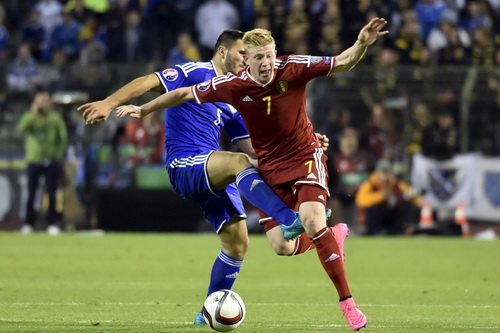 Kevin de Bruyne (7) ghi bàn trong chiến thắng 3-1 của Bỉ trước Bosnia