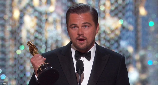 Leo phát biểu khi được trao giải Oscar
