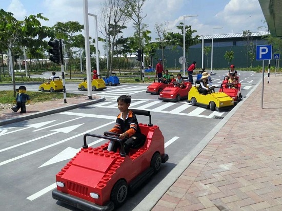 Children’s Automobile Driving School area