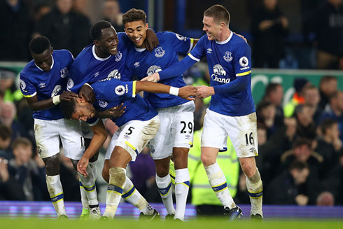 Everton ăn mừng chiến thắng chung cuộc. (Ảnh: Getty). 