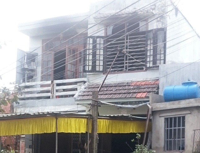 Hiện trường vụ cháy ở tầng 2 nhà số 21 Nguyễn Nghiêm (phường Hòa Khê) khiến 1 người tử vong.