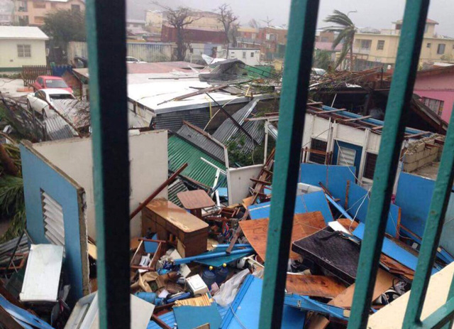 Các căn nhà đổ nát tại St Martin sau khi bão Irma đổ bộ vào khu vực này.