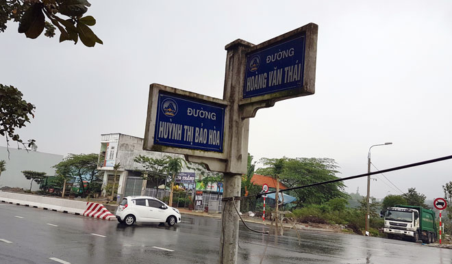 Nữ sĩ Huỳnh Thị Bảo Hòa đã được đặt tên cho một con đường ở phường Hòa Khánh Nam, quận Liên Chiểu, thành phố Đà Nẵng. Ảnh: VTL.