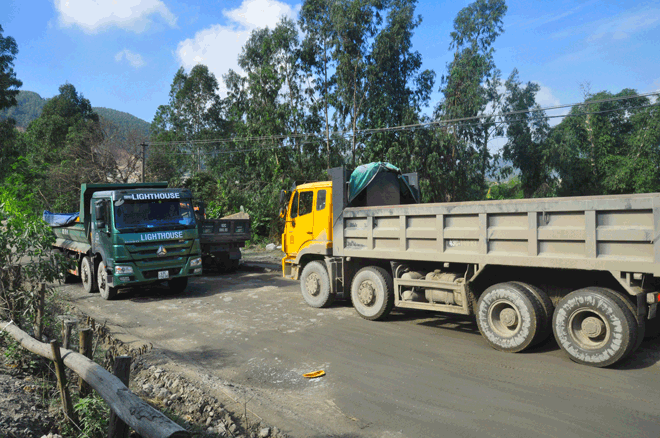 Giám sát hoạt động xe tải, xe ben và các mỏ khoáng sản ở quận Liên Chiểu