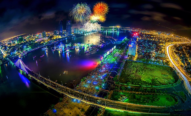 Sparkling image of the young city