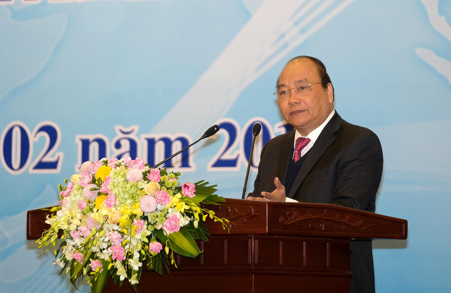 Thủ tướng Nguyễn Xuân Phúc: Thương vụ không ngồi chờ doanh nghiệp đến 'nhờ' giúp