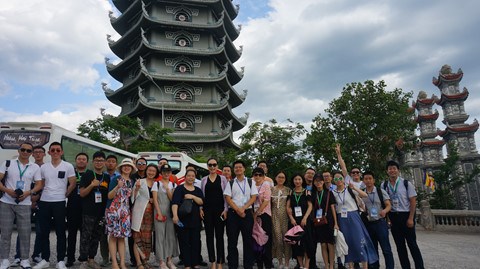 The Chinese delegation visits Linh Ung Pagoda in Da Nang