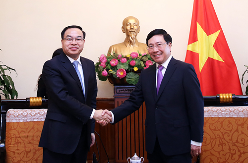 Phó Thủ tướng Phạm Bình Minh tiếp Thị trưởng Trùng Khánh (Trung Quốc)