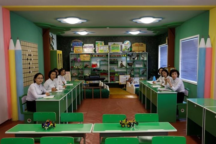 Các sinh viên Triều Tiên trong một lớp sư phạm khác.