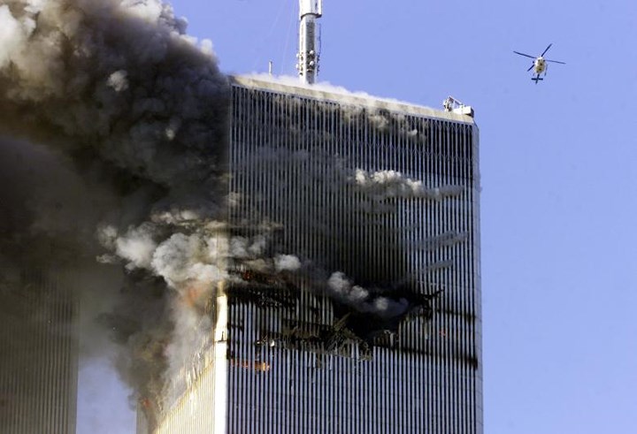Những hình ảnh cuối cùng của 2 tòa tháp Trung tâm Thương mại Thế giới trước khi sụp đổ hoàn toàn sau vụ tấn công. 