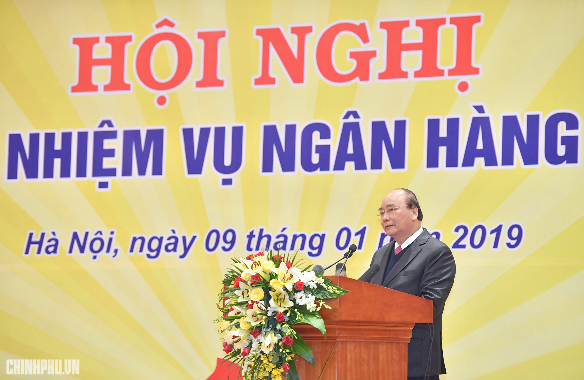 Thủ tướng phát biểu tại hội nghị. Ảnh: VGP/Quang Hiếu 