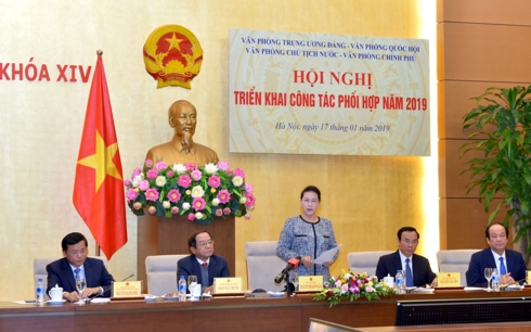 Chủ tịch Quốc hội Nguyễn Thị Kim Ngân phát biểu tại Hội nghị Triển khai công tác phối hợp năm 2019.
