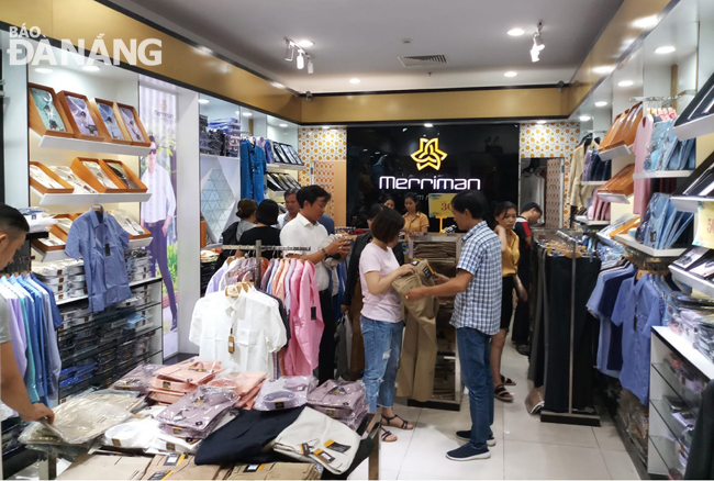 Thương hiệu may mặc Merriman của Tổng Công ty CP Dệt may Hòa Thọ là một trong những sản phẩm được kỳ vọng sẽ làm nên tên tuổi lớn cho ngành thời trang  Đà Nẵng.