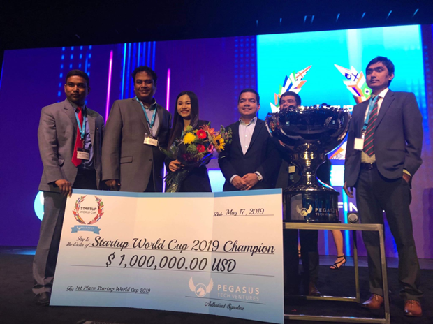 Viet Nam-based company Abivin wins the 2019 Startup World Cup. (Photo: VNA)