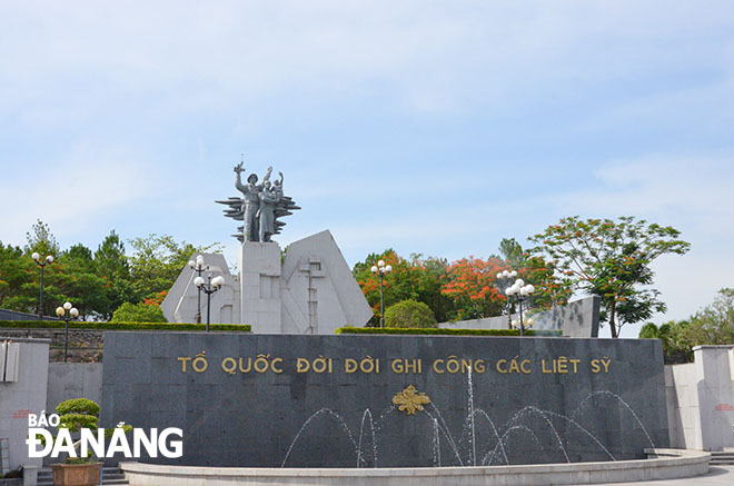 Tháng Bảy nghĩa tình ở Nghĩa trang quốc gia Trường Sơn và Đường 9