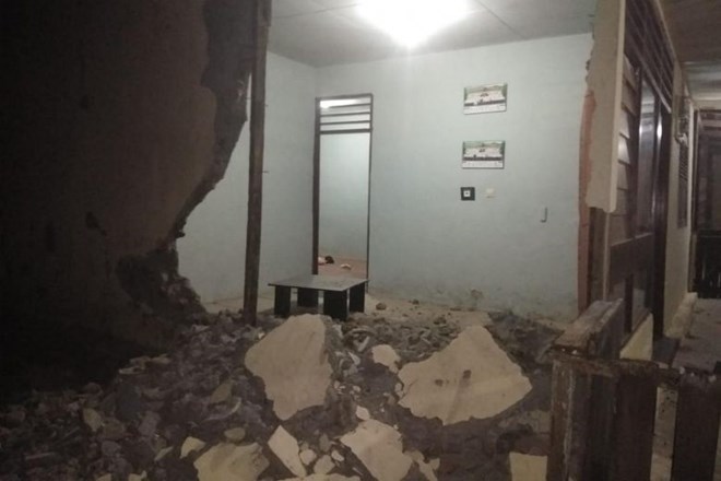 The damaged office of West Gane police precinct in Saketa, in Indonesia's North Maluku province, after an earthquake struck the area on July 14, 2019. (Photo: BNPB)
