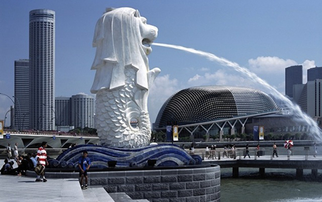 Bức tượng gốc nằm ở sông Singapore