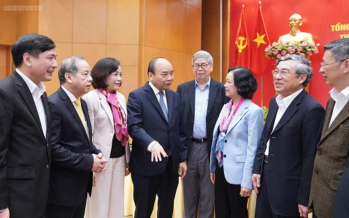 Thủ tướng cùng các đại biểu dự Hội nghị. Ảnh: VGP/Quang Hiếu