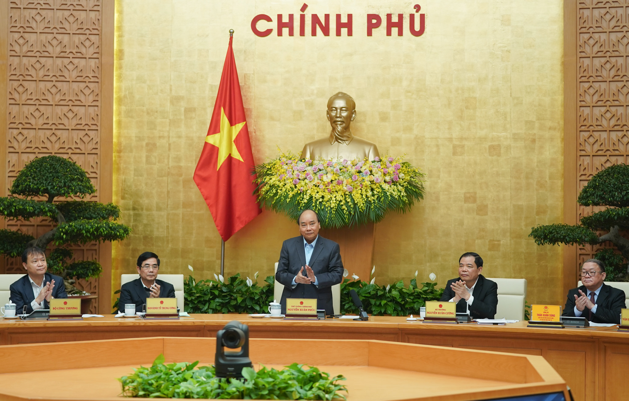 Thủ tướng Nguyễn Xuân Phúc: Cần 'cú đấm thép' nào cho cơ giới hóa, chế biến nông sản?