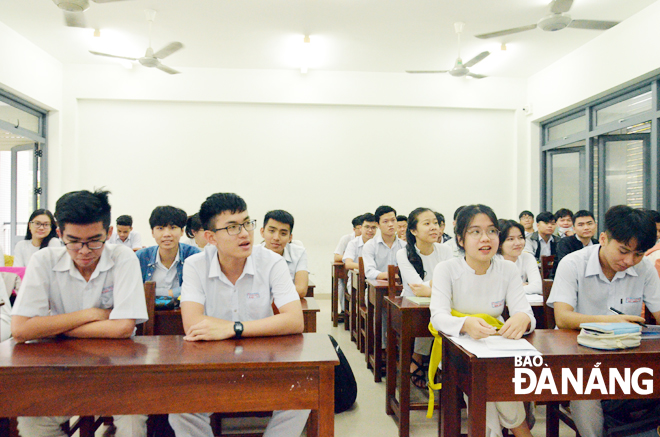 Học sinh Đà Nẵng nghỉ học đến hết ngày 29-3