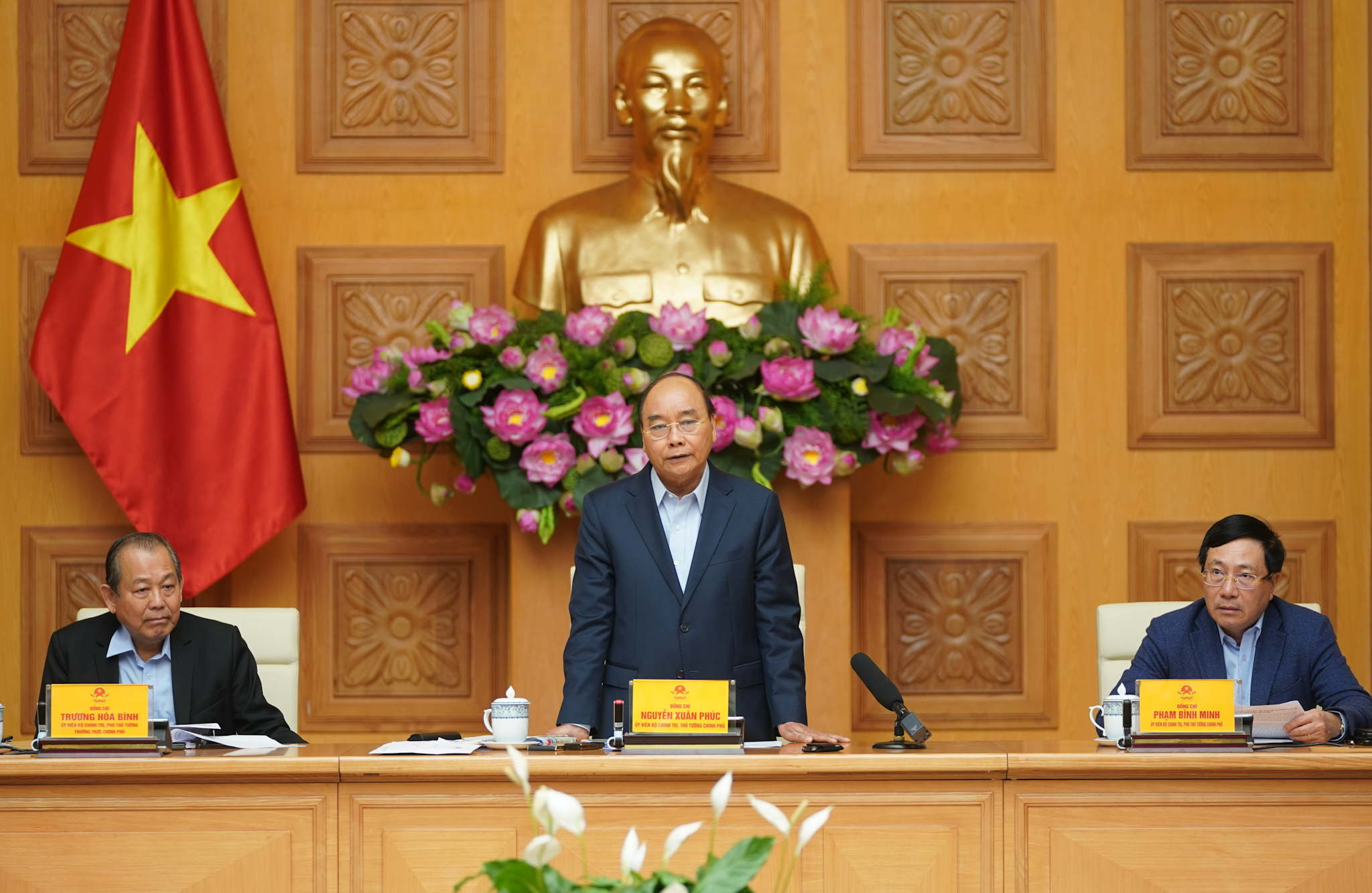 Thủ tướng Nguyễn Xuân Phúc: Ngành tài chính đáp ứng mọi nhu cầu chống dịch bệnh đúng mức, kịp thời, hiệu quả.