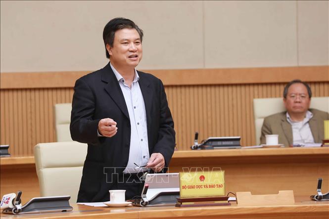 Thứ trưởng Bộ Giáo dục và Đào tạo Nguyễn Hữu Độ phát biểu. Ảnh: Doãn Tấn/TTXVN