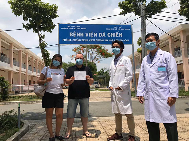 Thêm 3 bệnh nhân đều là người nước ngoài tại TP. Hồ Chí Minh được điều trị khỏi bệnh Covit-19
