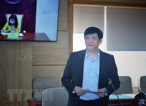 Thứ trưởng Bộ Y tế Việt Nam Nguyễn Thanh Long phát biểu tại cuộc họp. (Ảnh: Danh Lam-TTXVN)