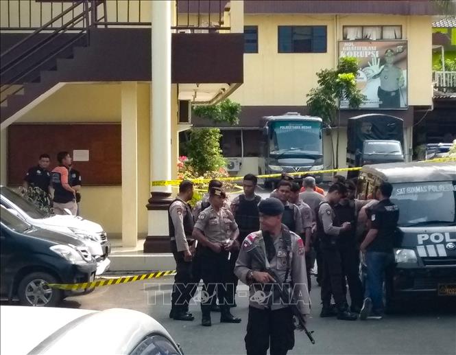 Indonesia: Bắt quả tang một đối tượng cài bom tự chế tại thánh đường Hồi giáo