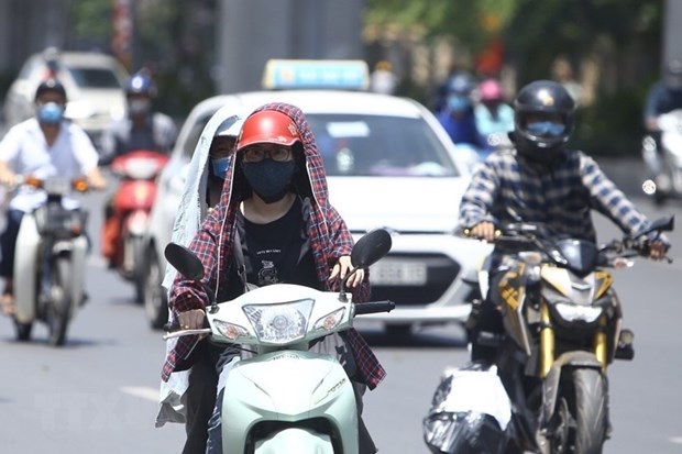 Chỉ số tia UV ở Hà Nội và Đà Nẵng ở mức gây hại cao đến rất cao