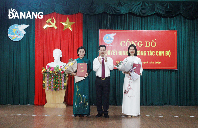 Chuẩn y chức danh Chủ tịch Hội LHPN thành phố đối với bà Hoàng Thị Thu Hương