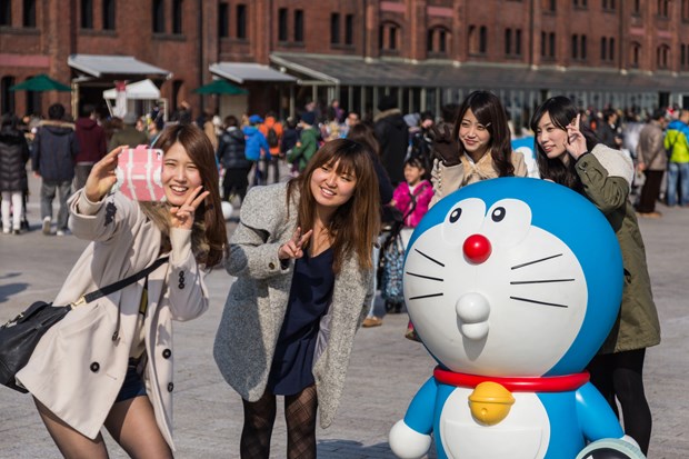 Doraemon là người bạn thân thiết của nhiều thế hệ (Nguồn: Kyodo)