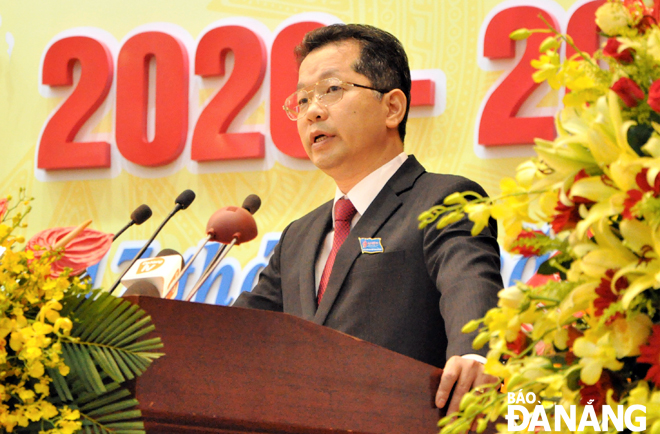Phó Bí thư Thường trực Thành ủy Nguyễn Văn Quảng phát biểu chỉ đạo tại đại hội.  Ảnh: LAM PHƯƠNG	