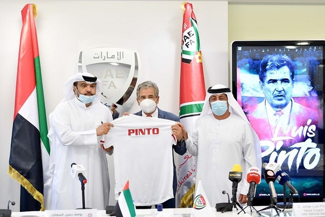 Ra mắt UAE, HLV từng dự World Cup quyết soán ngôi tuyển Việt Nam