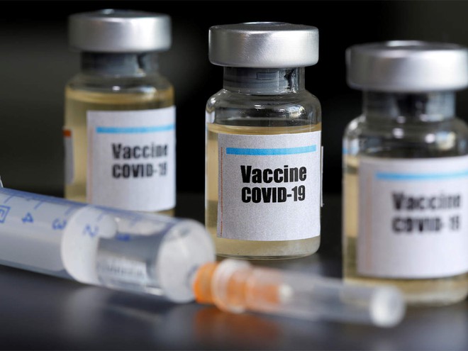 Các phòng thí nghiệm và hãng dược trên thế giới đẩy mạnh công tác nghiên cứu, phát triển vắc xin và thuốc đặc trị chống Covid-19 Reuters