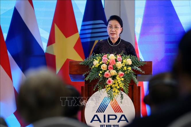 Chủ tịch Quốc hội Nguyễn Thị Kim Ngân, Chủ tịch AIPA 41 phát biểu bế mạc. Ảnh: Dương Giang/TTXVN