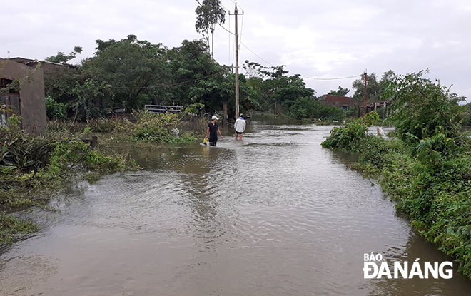 Vẫn còn 2.950 nhà dân bị ngập do mưa lớn kéo dài