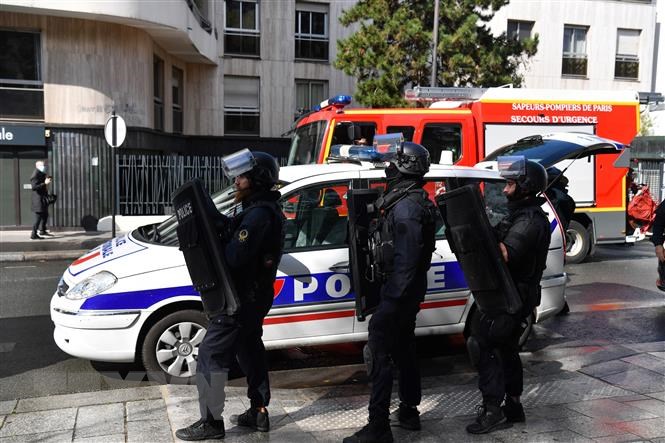 Pháp trục xuất 231 người nghi phần tử cực đoan