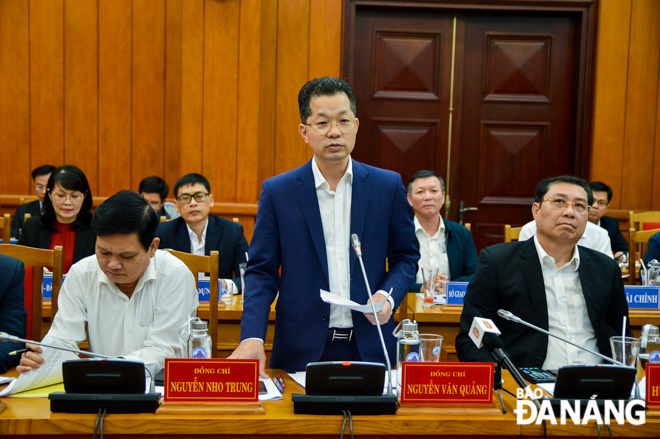 Bí thu Thành ủy Nguyễn Văn Quảng phát biểu tại hội nghị. Ảnh: XUÂN SƠN 