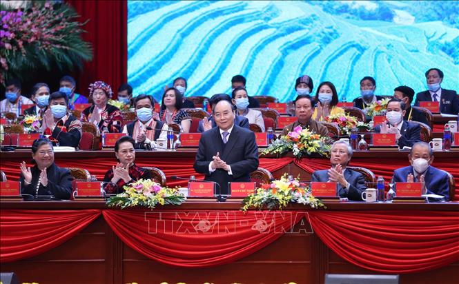 Thủ tướng Nguyễn Xuân Phúc đến dự và tham gia Đoàn Chủ tịch điều hành Đại hội. Ảnh: Thống Nhất/TTXVN