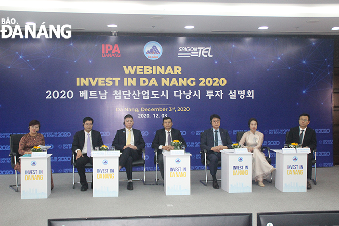 UBND thành phố Đà Nẵng phối hợp với Công ty CP Công nghệ Viễn thông Sài Gòn tổ chức hội nghị xúc tiến đầu tư trực tuyến “Đầu tư vào Đà Nẵng” dành cho đối tượng nhà đầu tư, doanh nghiệp thị trường Hàn Quốc vào ngày 3-12-2020. Ảnh: TRIỆU TÙNG