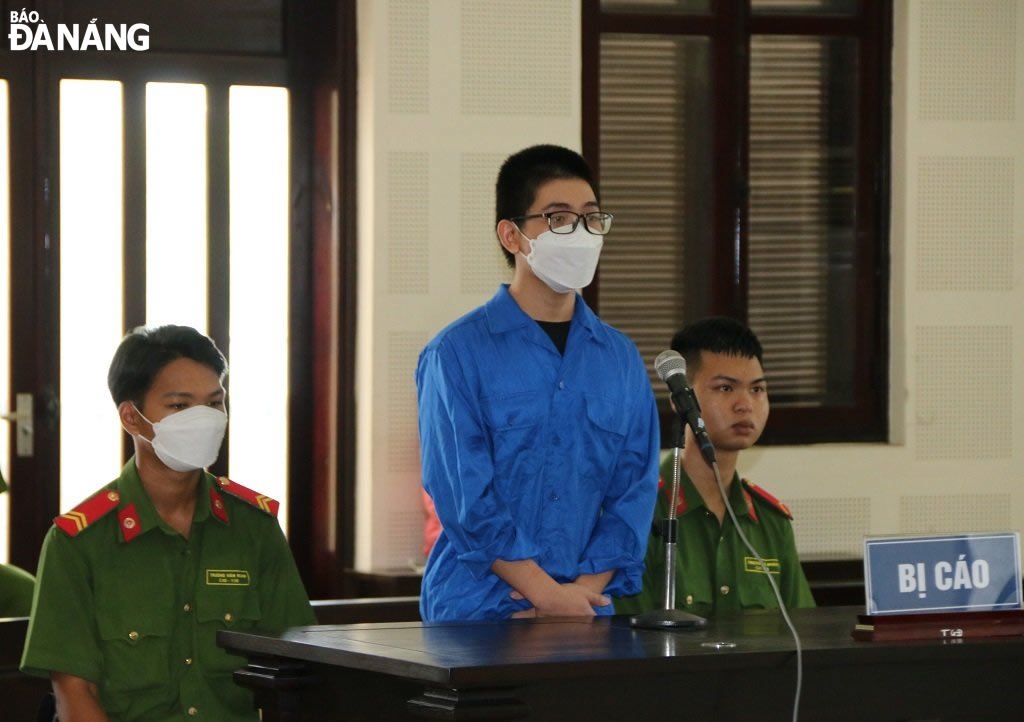 Bị cáo Phạm Văn Hưng tại phiên tòa sơ thẩm. Ảnh: L.H