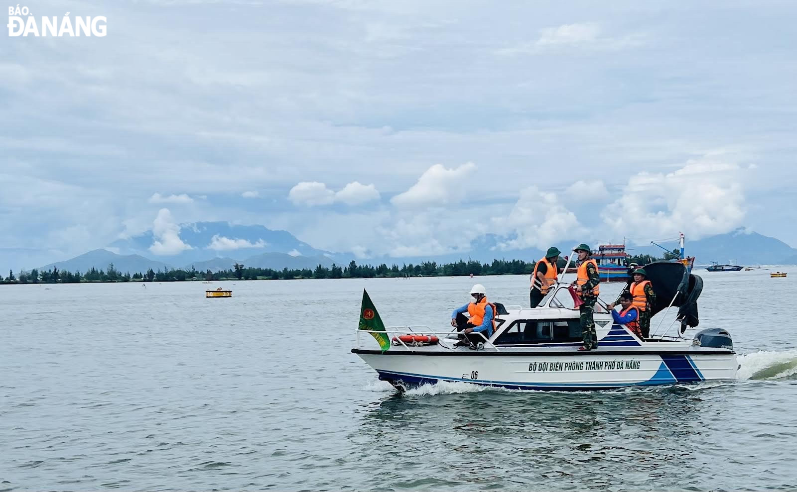 The Da Nang Border Guard force conducting their law enforcement mission to ensure security and order on the city’s maritime border.