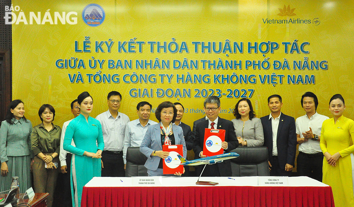 Đà Nẵng ký kết hợp tác toàn diện với Tổng Công ty Hàng không Việt Nam