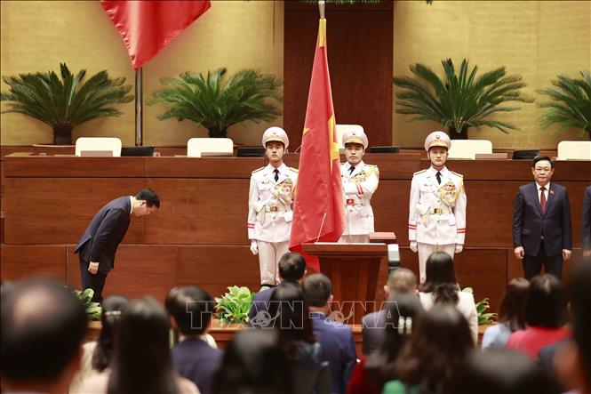 Đồng chí Võ Văn Thưởng tuyên thệ nhậm chức Chủ tịch nước Cộng hoà xã hội Chủ nghĩa Việt Nam nhiệm kỳ 2021-2026. Ảnh: TTXVN
