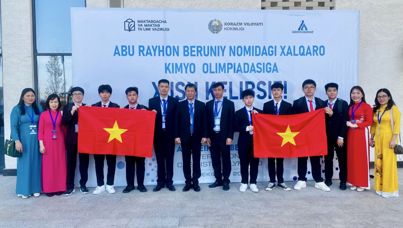 Đoàn Việt Nam xếp thứ nhất tại Olympic Hóa học quốc tế Abu Reikhan Beruniy năm 2023