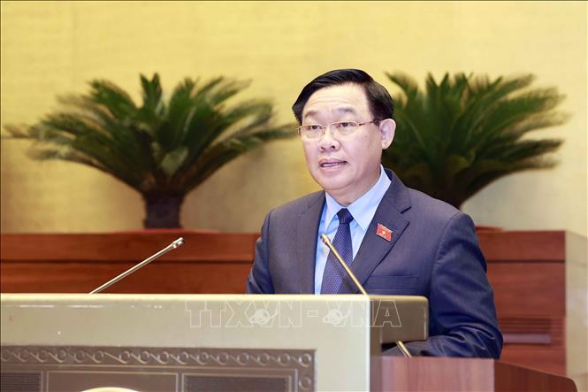 Chủ tịch Quốc hội Vương Đình Huệ phát biểu kết thúc phiên chất vấn và trả lời chất vấn. Ảnh: TTXVN