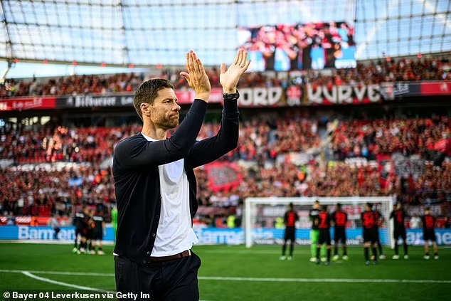 Ông Xabi Alonso dẫn dắt Bayer Leverkusen thăng tiến mạnh mẽ chỉ sau 13 tháng làm việc. Ảnh: Getty Images
