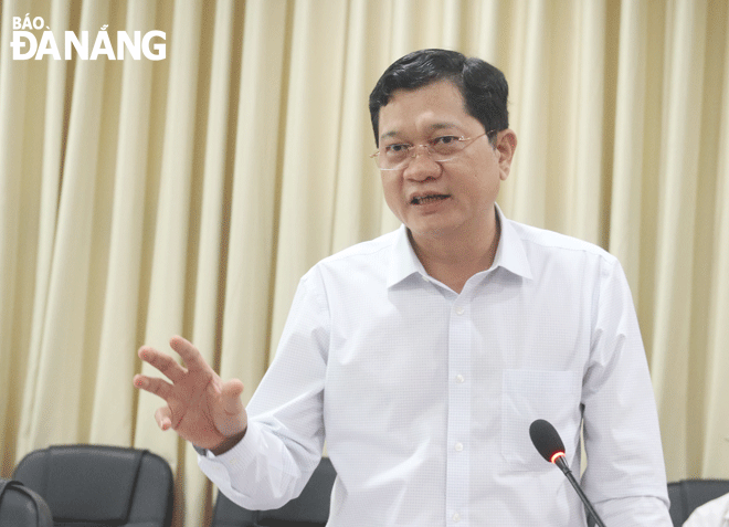 Phó Chủ tịch Thường trực HĐND thành phố Trần Phước Sơn kết luận buổi làm việc. Ảnh: TRỌNG HUY