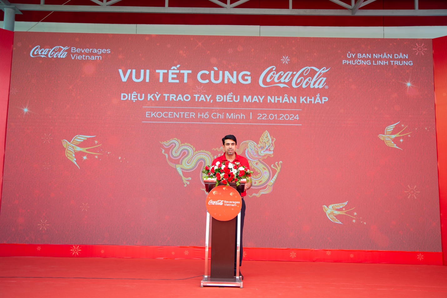 Coca-Cola Việt Nam mang Tết diệu kỳ đến hàng nghìn hoàn cảnh khó khăn khắp cả nước qua chương trình 'Vui Tết cùng Coca-Cola'